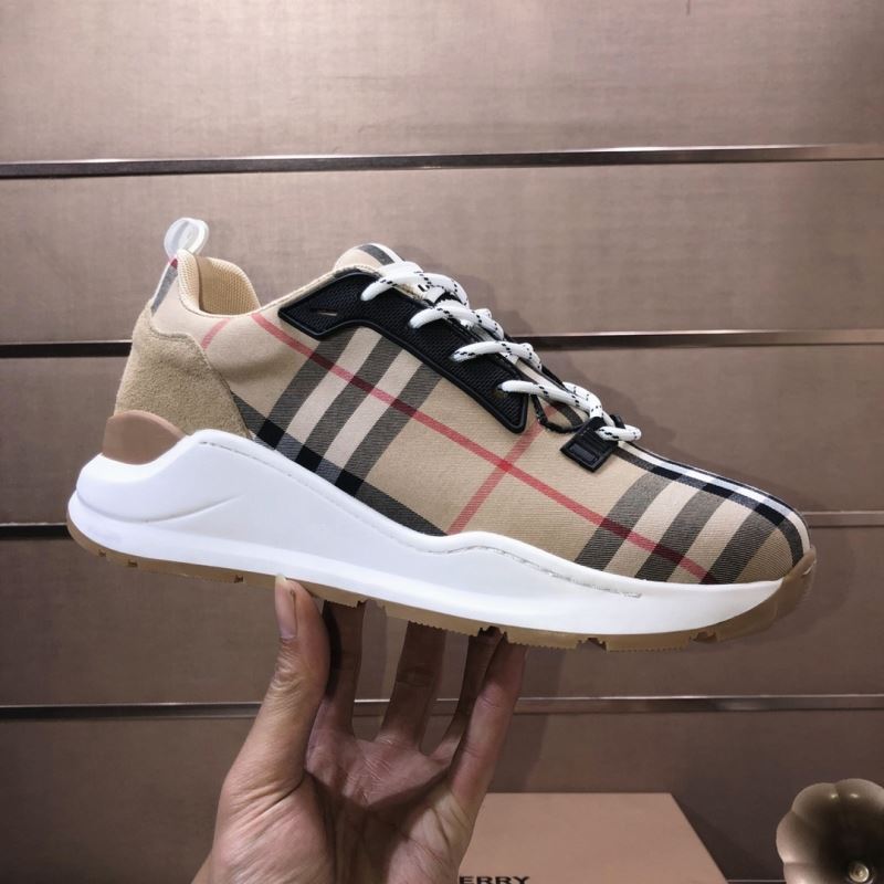 Burberry Low Shoes